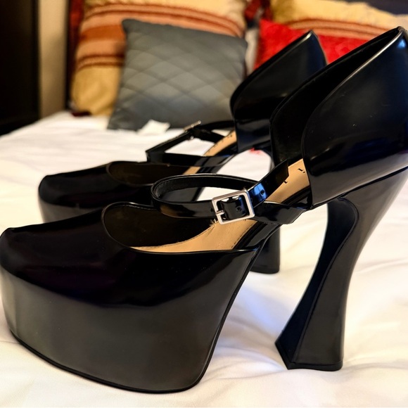 Gianni Bini Black Patent Platform Heels (Size 8.5) 🖤 Black Patent Leather Heels - Picture 4 of 9